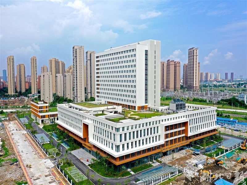武汉市第四医院（常青院区）封面图