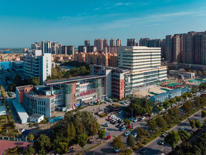 彭州市妇幼保健院封面图